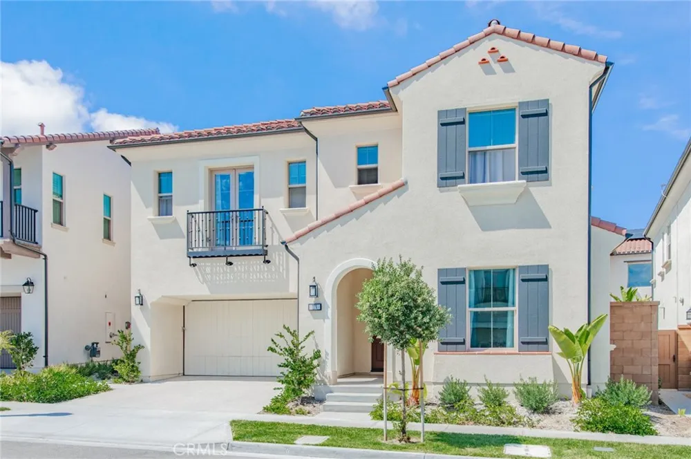 133 Hyperion Irvine, CA 92618