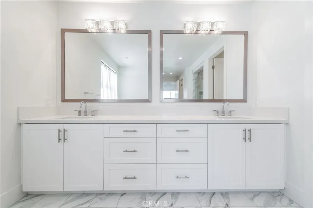 133 Hyperion Irvine, CA 92618