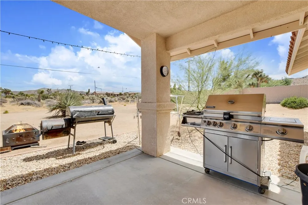8823 Frontera Avenue Yucca Valley, CA 92284