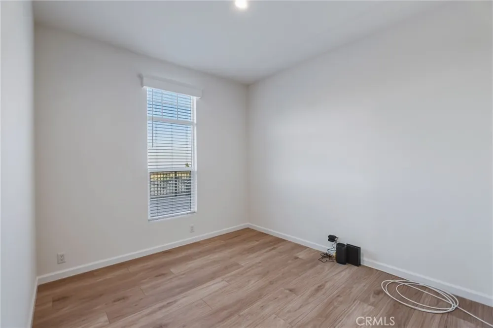 8380 Riggins Phelan, CA 92371