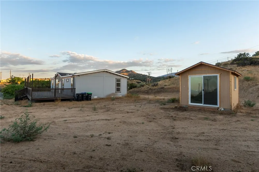 8380 Riggins Phelan, CA 92371