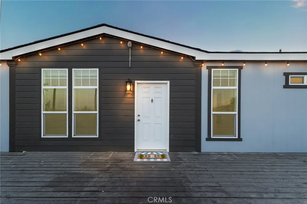 8380 Riggins Phelan, CA 92371