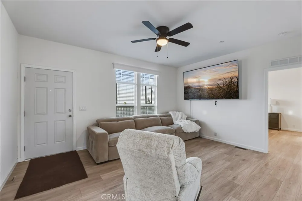 8380 Riggins Phelan, CA 92371