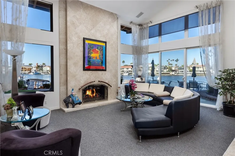 16932 Coral Cay Huntington Beach, CA 92649