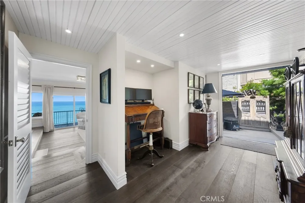 915 Buena Vista San Clemente, CA 92672