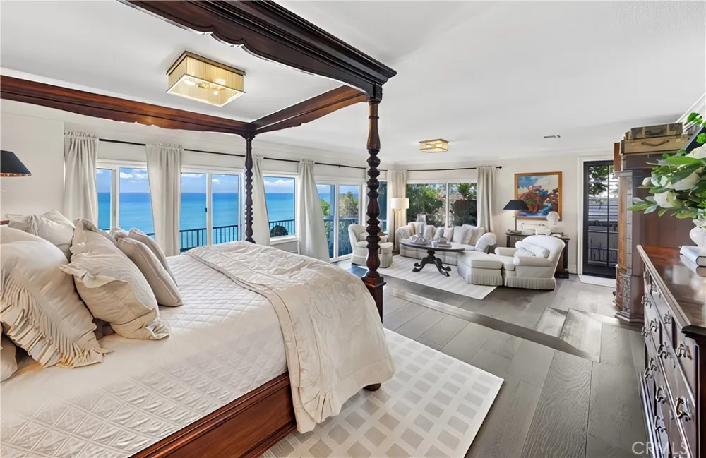 915 Buena Vista San Clemente, CA 92672