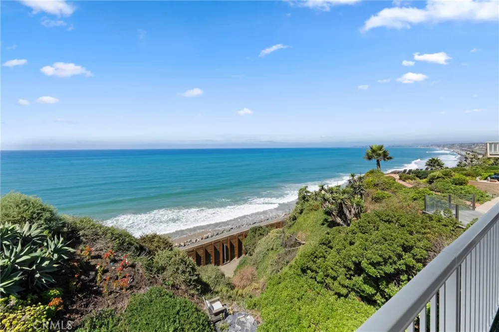 915 Buena Vista San Clemente, CA 92672