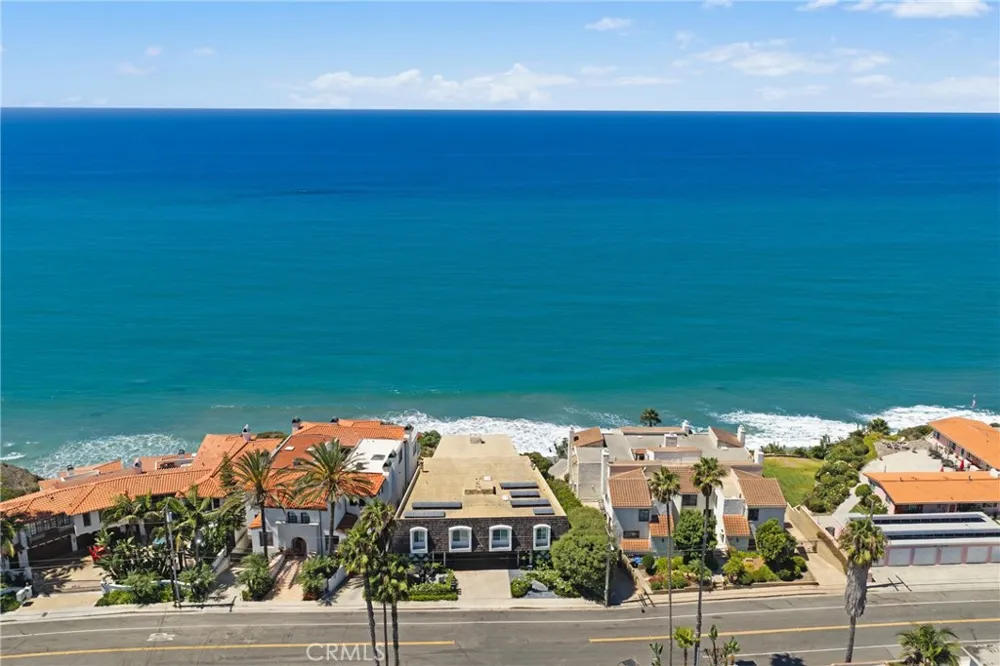 915 Buena Vista San Clemente, CA 92672
