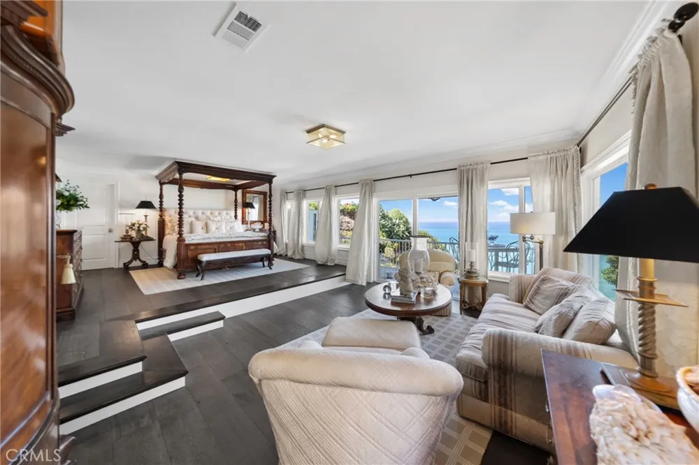 915 Buena Vista San Clemente, CA 92672