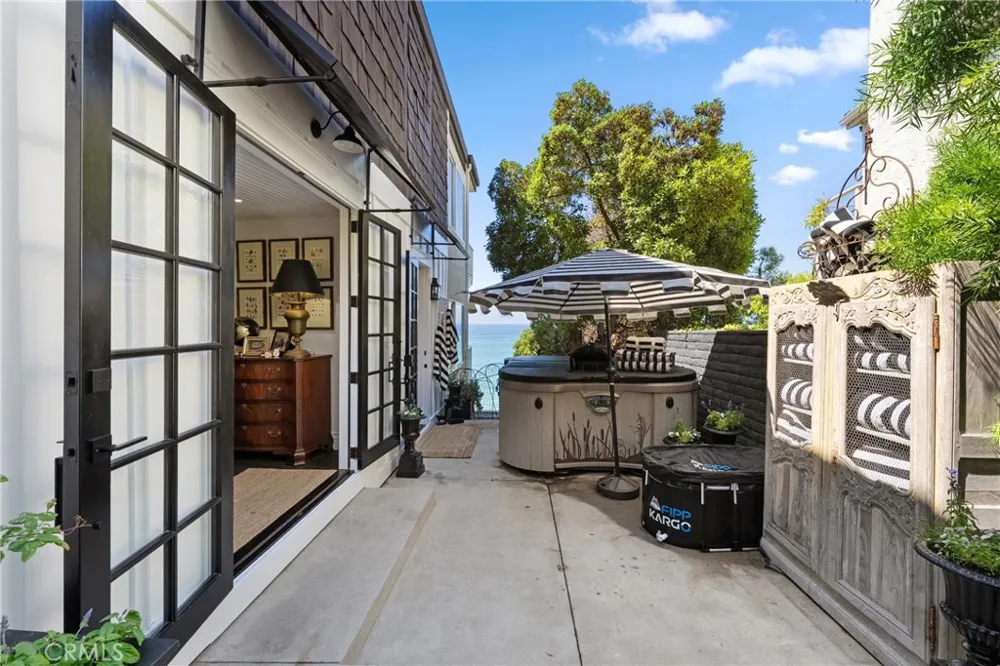 915 Buena Vista San Clemente, CA 92672