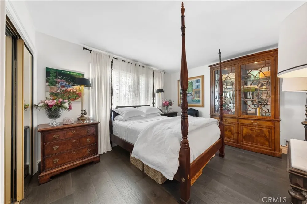 915 Buena Vista San Clemente, CA 92672