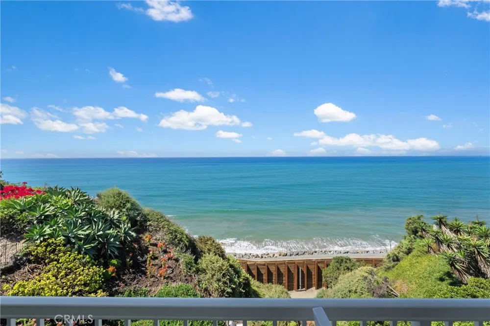 915 Buena Vista San Clemente, CA 92672