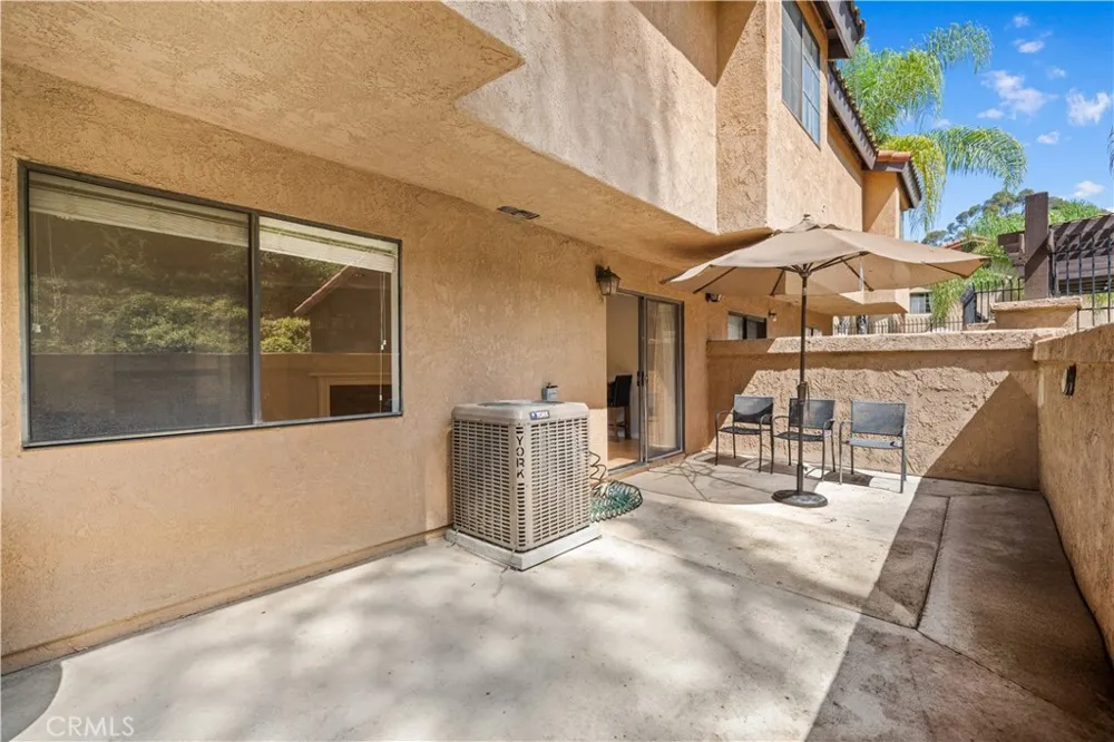 1450 Kauai Street West Covina, CA 91792