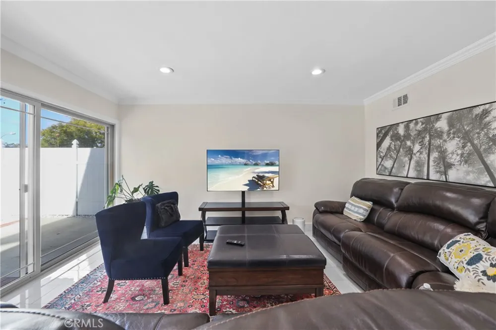 25235 Cinnamon Road Lake Forest, CA 92630