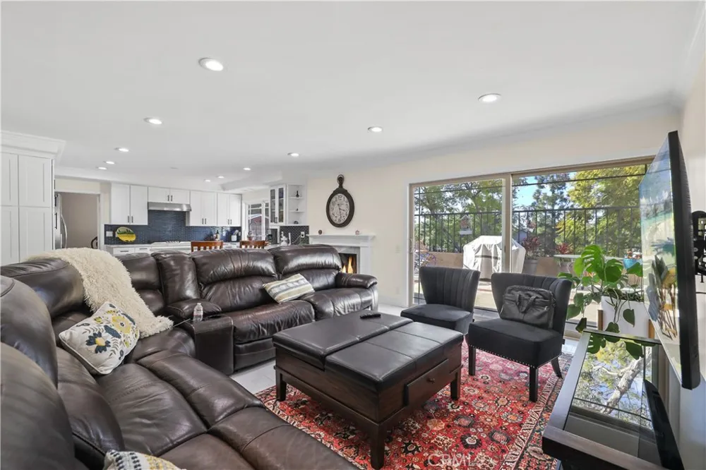 25235 Cinnamon Road Lake Forest, CA 92630