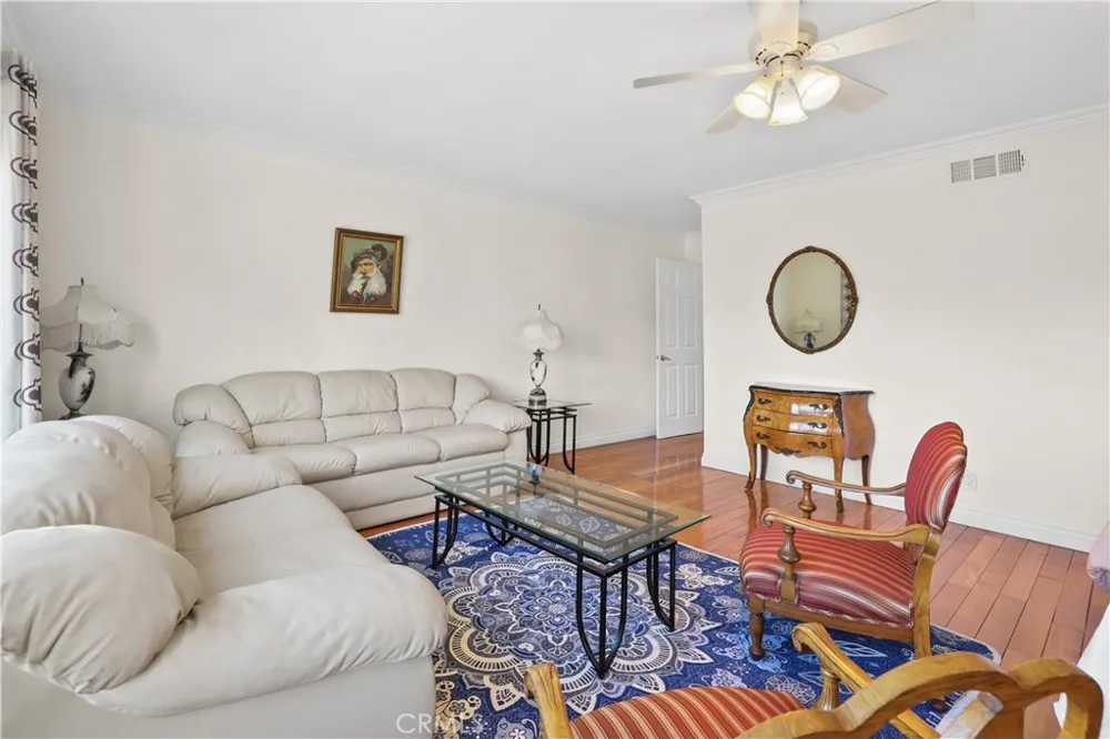 25235 Cinnamon Road Lake Forest, CA 92630
