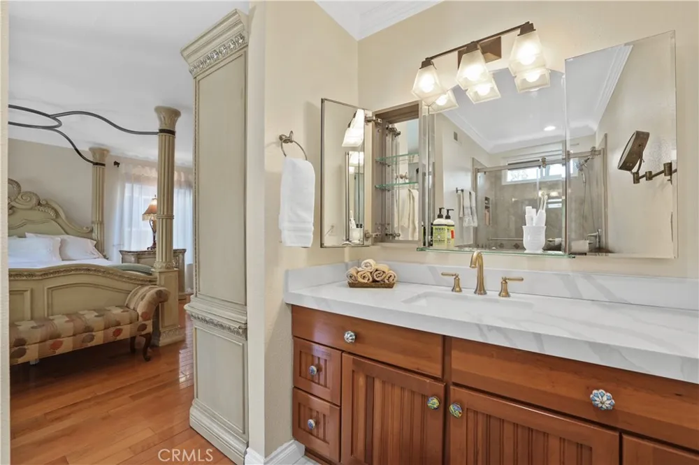 25235 Cinnamon Road Lake Forest, CA 92630