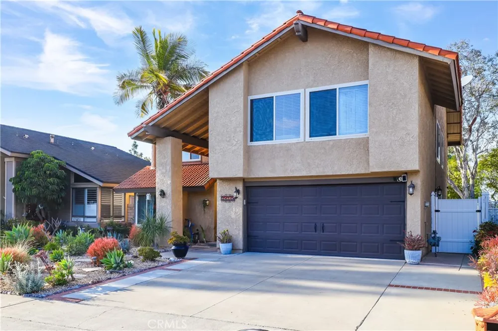 25235 Cinnamon Road Lake Forest, CA 92630
