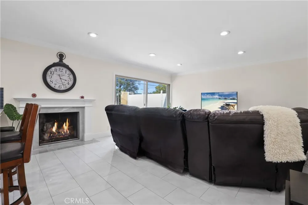 25235 Cinnamon Road Lake Forest, CA 92630