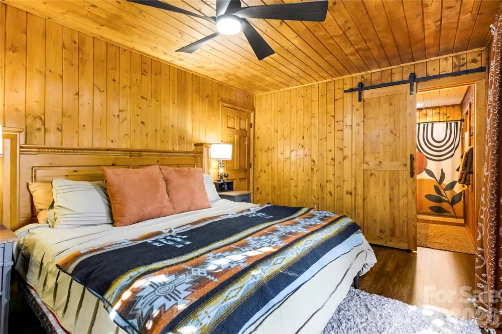 398 Locust Drive Maggie Valley, NC 28751