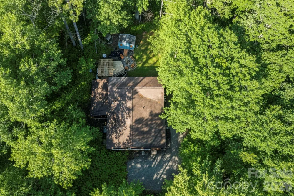 398 Locust Drive Maggie Valley, NC 28751