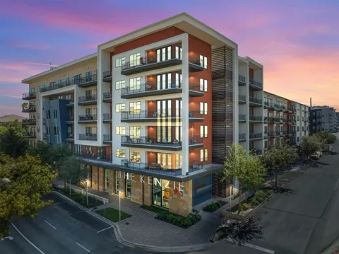 3201 Esperanza Crossing #328