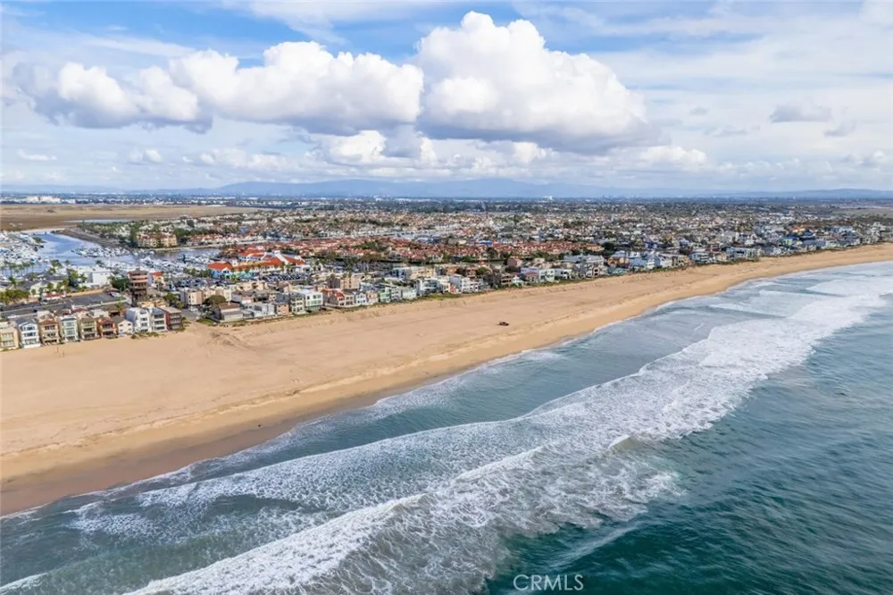 17168 Bluewater #168 Huntington Beach, CA 92649