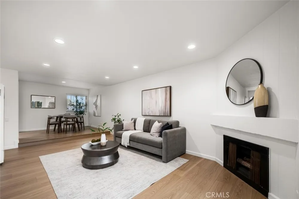 17168 Bluewater #168 Huntington Beach, CA 92649