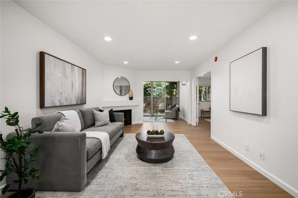 17168 Bluewater #168 Huntington Beach, CA 92649