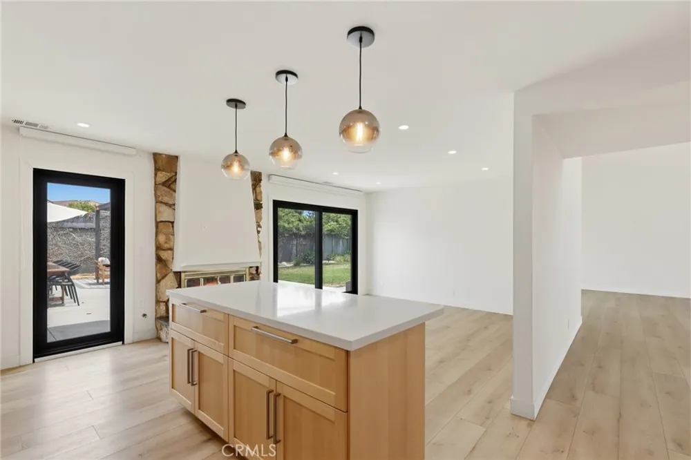 421 Larry Lane Placentia, CA 92870