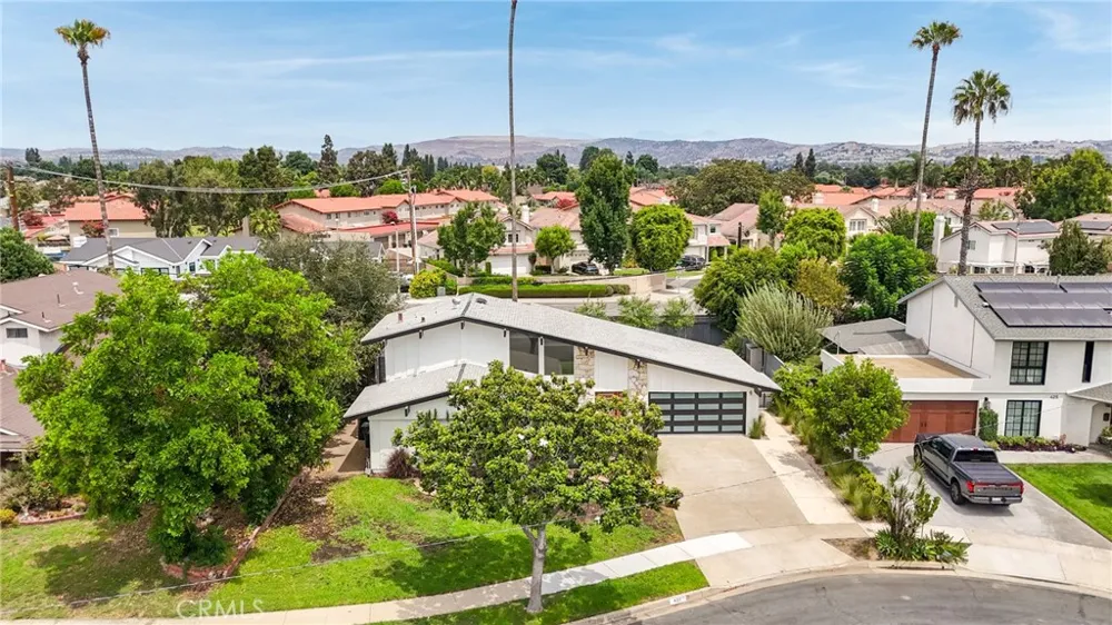 421 Larry Lane Placentia, CA 92870