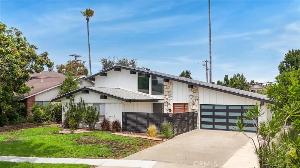 421 Larry Lane Placentia, CA 92870