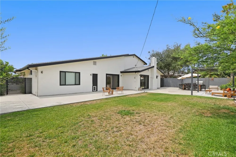 421 Larry Lane Placentia, CA 92870