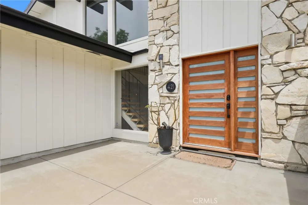421 Larry Lane Placentia, CA 92870