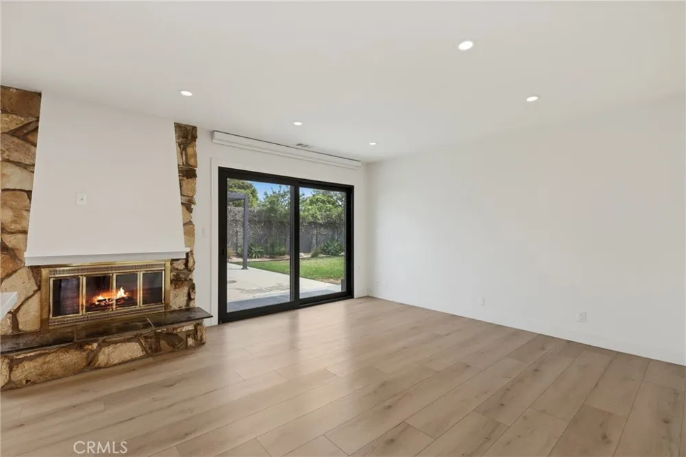 421 Larry Lane Placentia, CA 92870