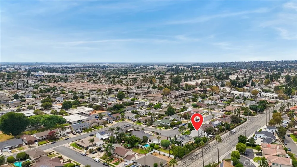 421 Larry Lane Placentia, CA 92870