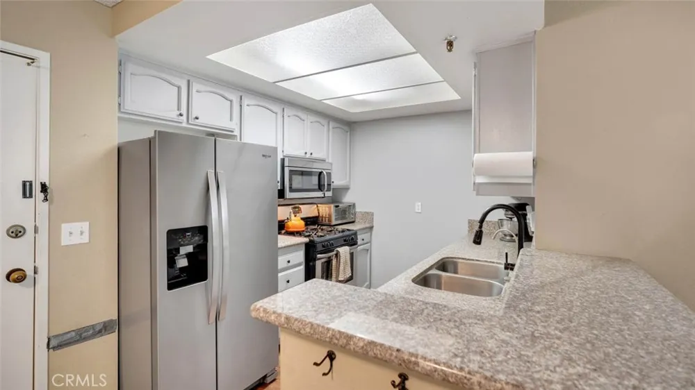 4782 Lakeview Yorba Linda, CA 92886