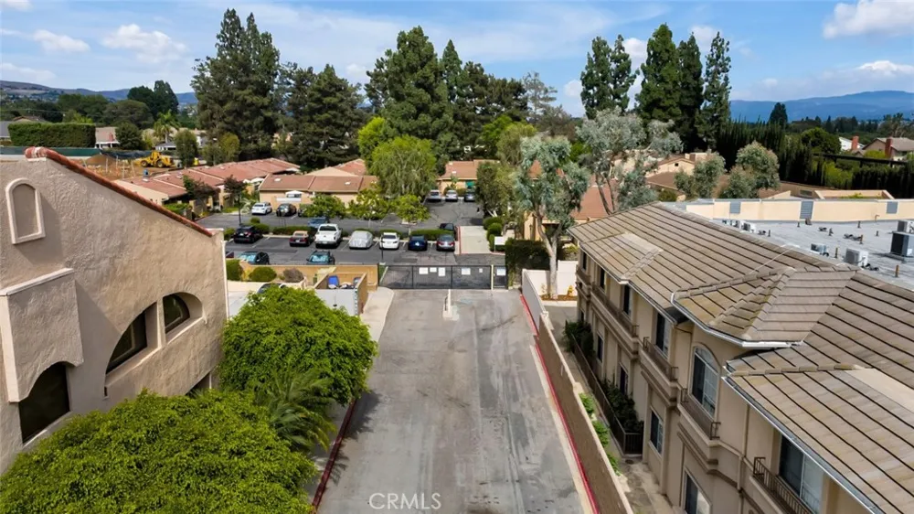 4782 Lakeview Yorba Linda, CA 92886