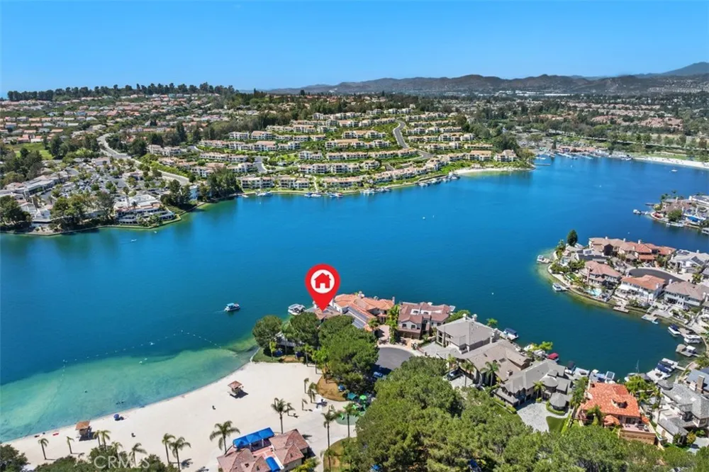 22865 Tindaya Mission Viejo, CA 92692