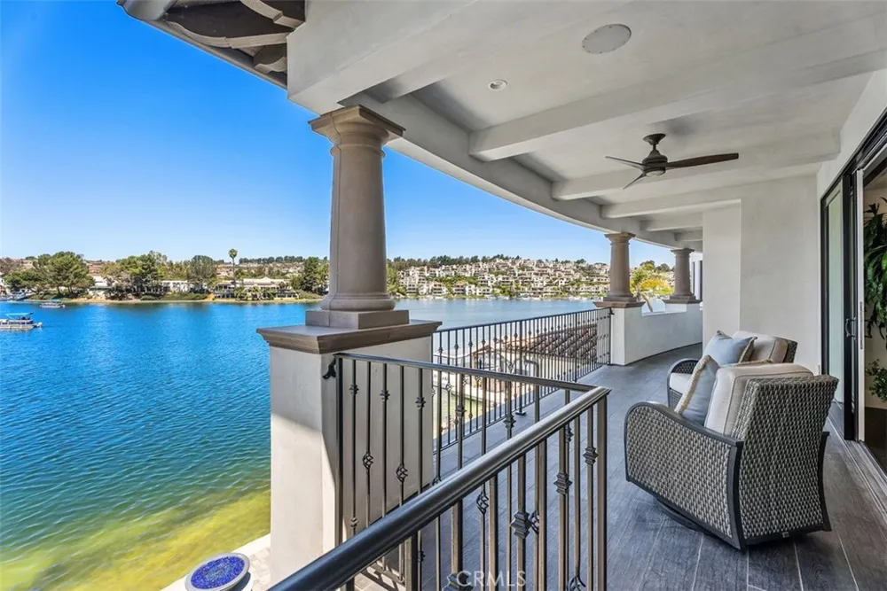 22865 Tindaya Mission Viejo, CA 92692