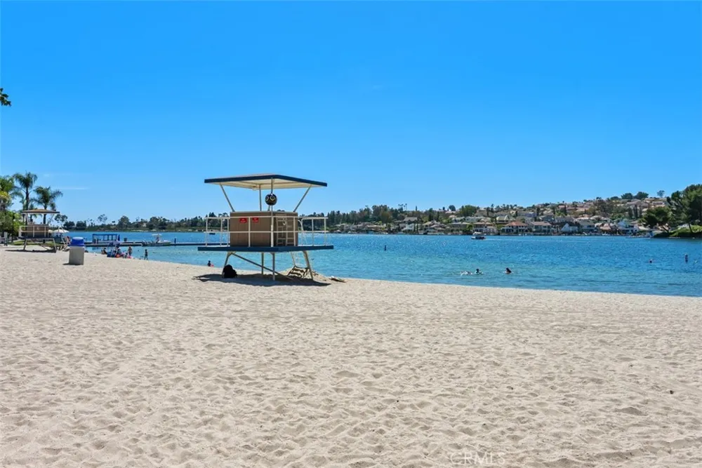 22865 Tindaya Mission Viejo, CA 92692