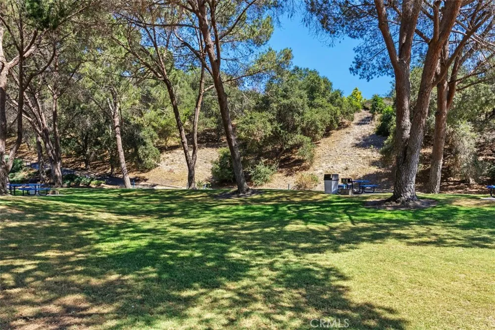 22865 Tindaya Mission Viejo, CA 92692