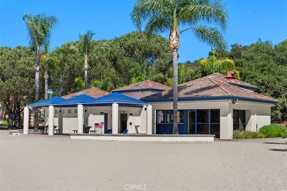 22865 Tindaya Mission Viejo, CA 92692