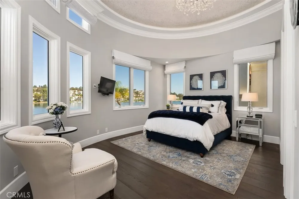 22865 Tindaya Mission Viejo, CA 92692