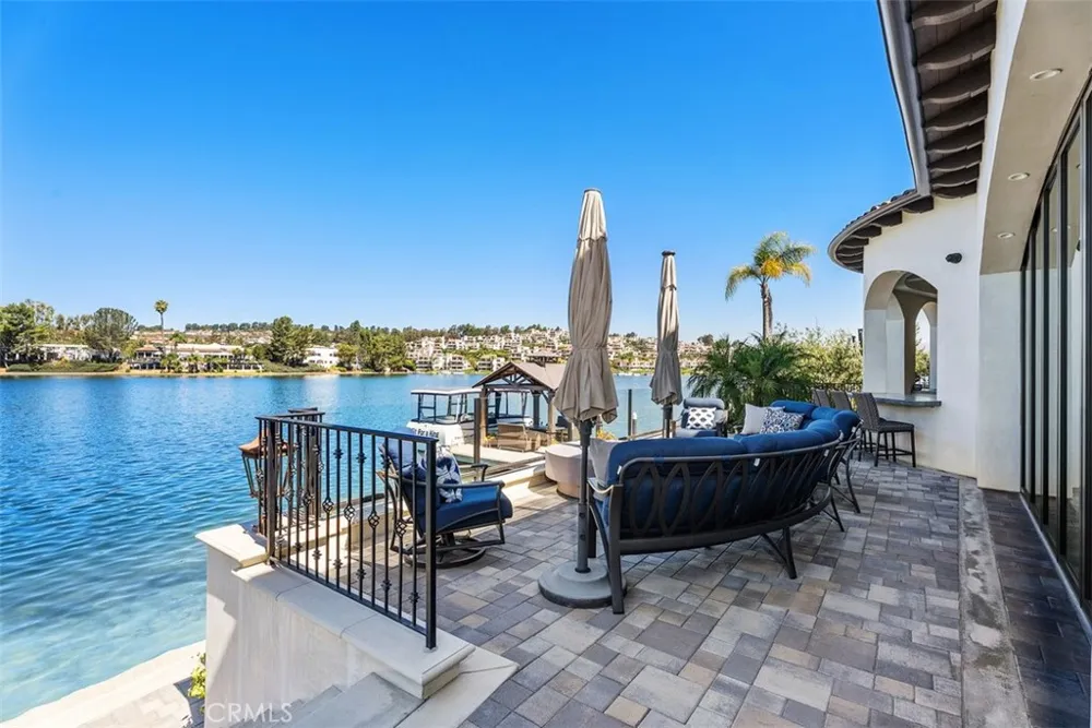 22865 Tindaya Mission Viejo, CA 92692