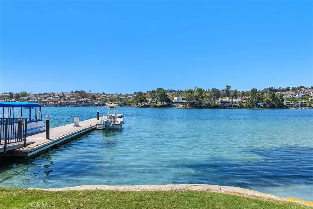 22865 Tindaya Mission Viejo, CA 92692