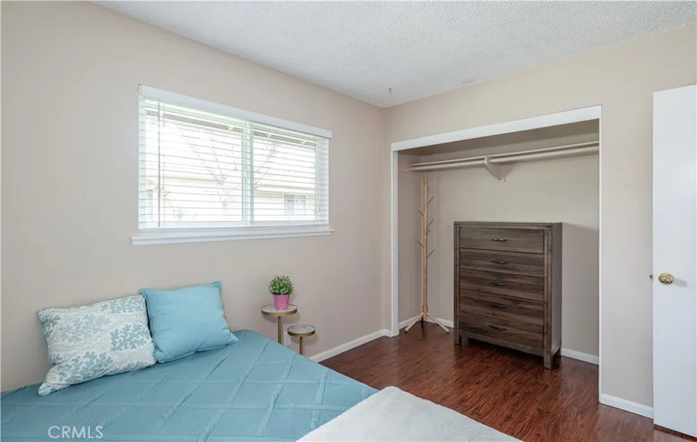 13875 La Jolla Plaza Garden Grove, CA 92844