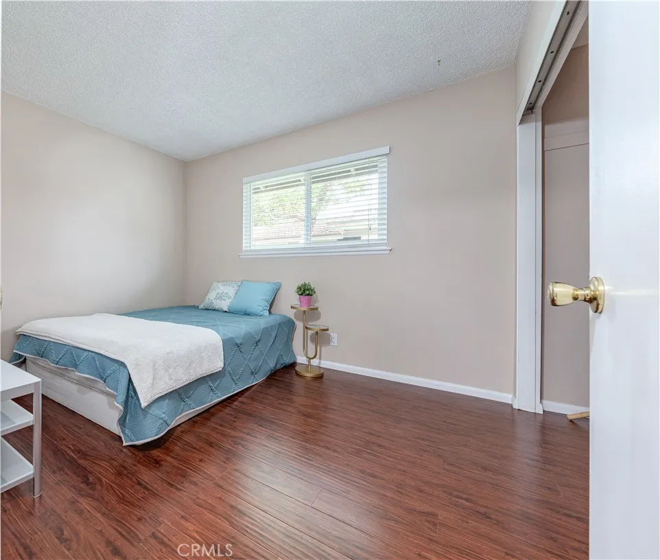 13875 La Jolla Plaza Garden Grove, CA 92844