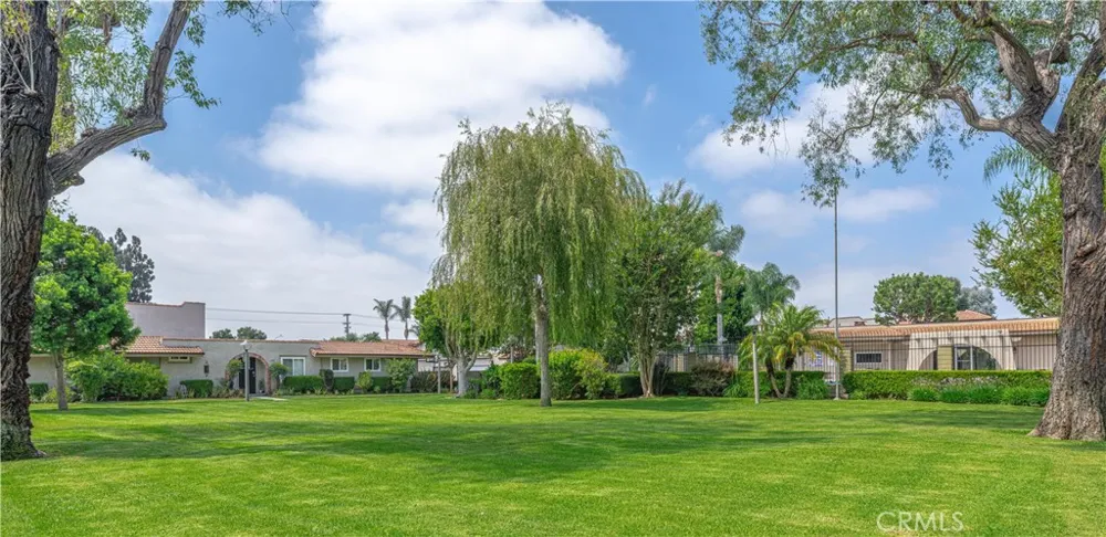 13875 La Jolla Plaza Garden Grove, CA 92844
