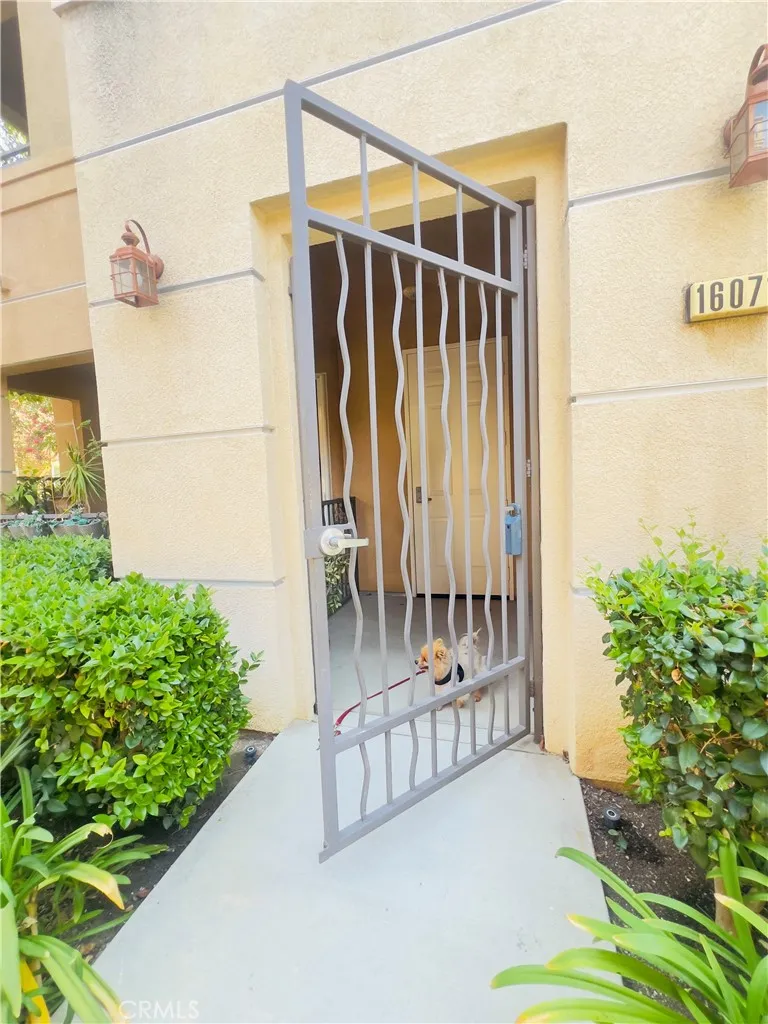 16075 Lancet Drive Whittier, CA 90603